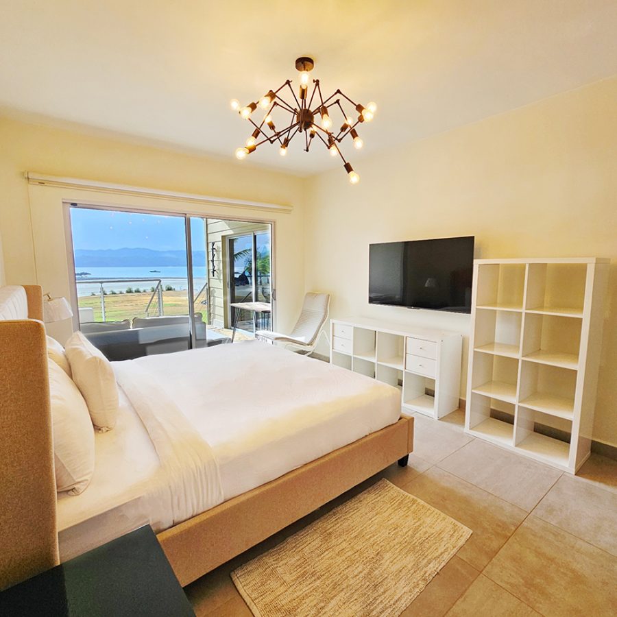 {"remix_data":[],"remix_entry_point":"challenges","source_tags":["local"],"origin":"unknown","total_draw_time":0,"total_draw_actions":0,"layers_used":0,"brushes_used":0,"photos_added":0,"total_editor_actions":{},"tools_used":{"beautify":2,"adjust":1,"remove":1},"is_sticker":false,"edited_since_last_sticker_save":true,"containsFTESticker":false}